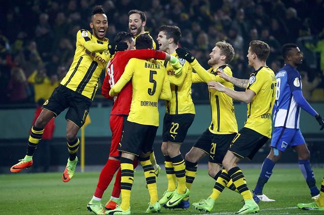  拜仁慕尼黑主场迎战多特蒙德，德甲巅峰对决一触即发