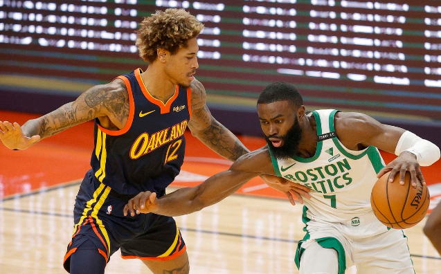 九游体育-2、库里三分里程碑刷新历史