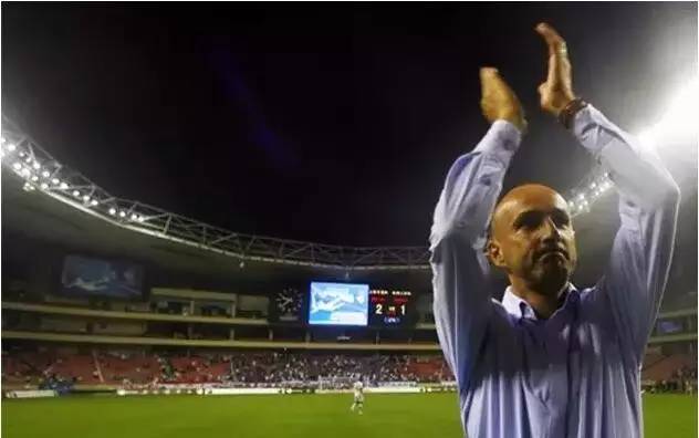  伯恩茅斯神奇保级，主帅率队创造奇迹  