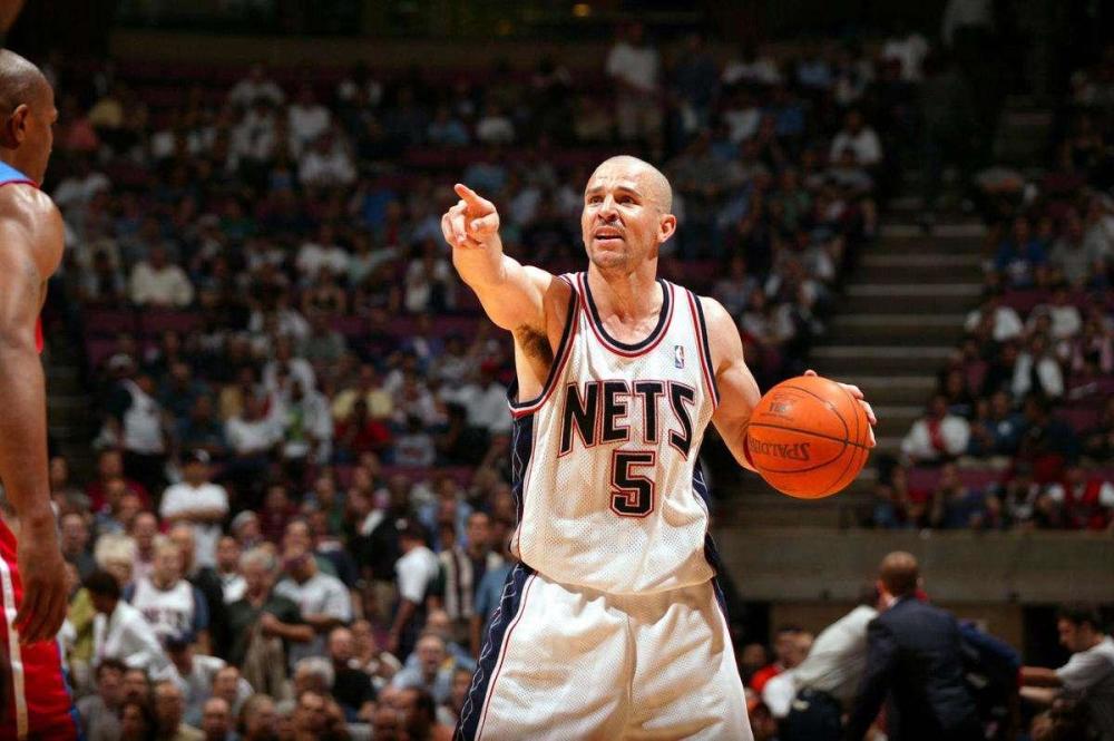  步行者队，哈利伯顿组织串联，助攻数破队史纪录  